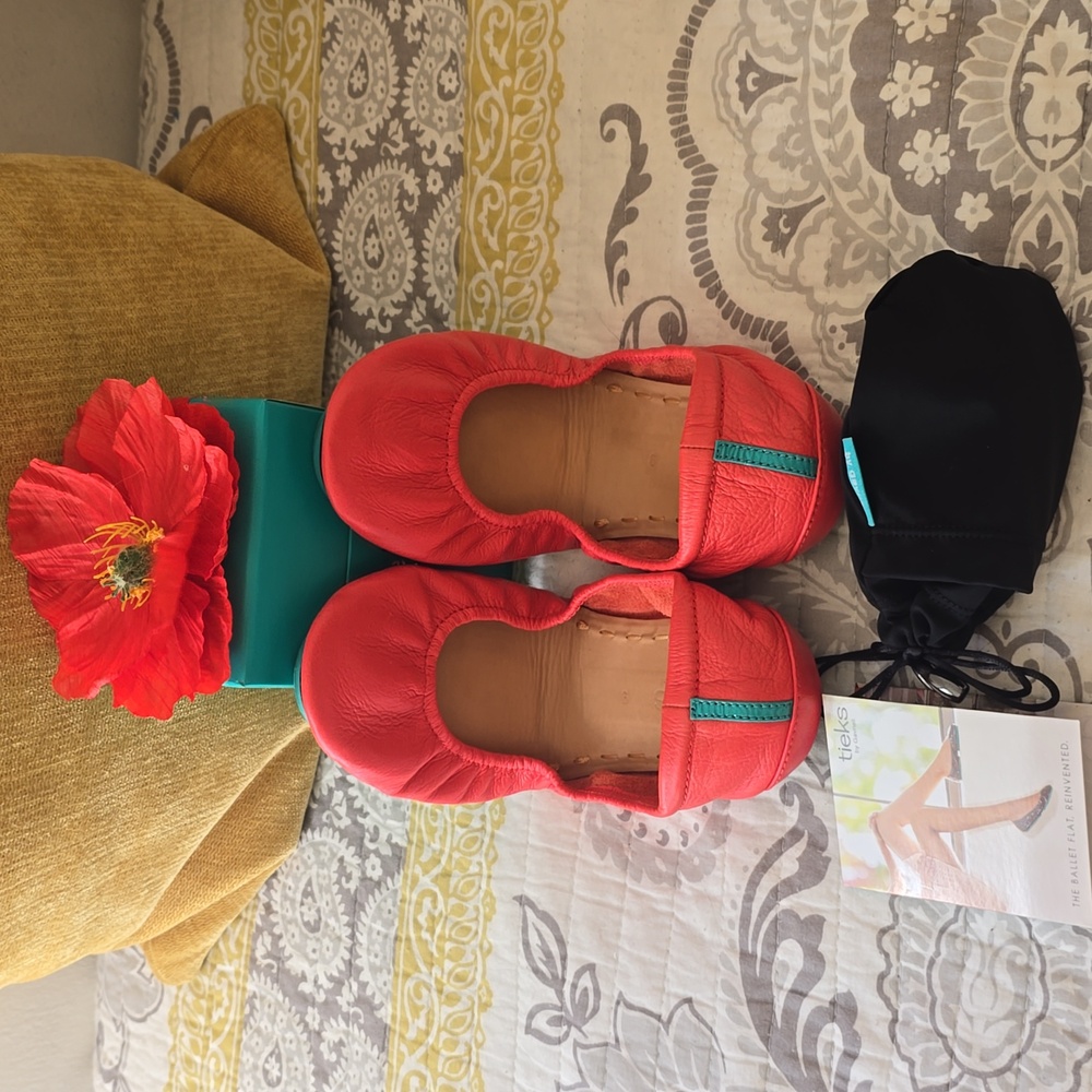 Tieks Poppy Size 9 Like New